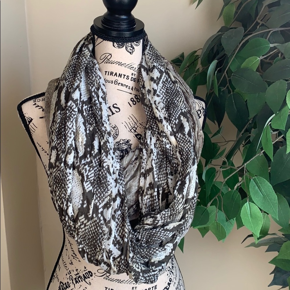 Express Infinity Scarf Animal Print